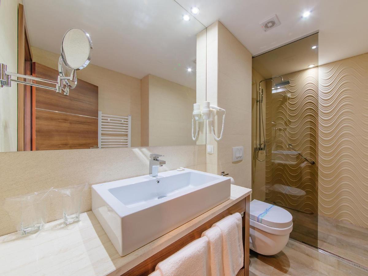 Hotel New Star Podgorica Exteriér fotografie